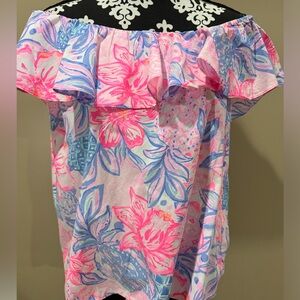 Lilly Pulitzer off the shoulder top! Fun and cheery! Large